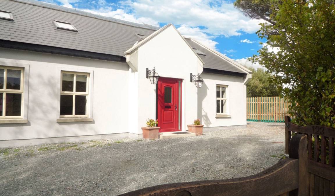 Connemara House | 120 m² Bungalow ∙ 2 bedrooms ∙ 4 guests