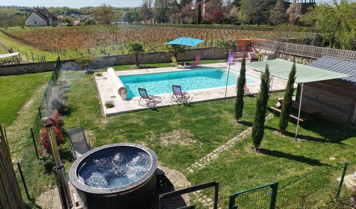 Le Menoux Cottage | 120 m² Cabin ∙ 2 bedrooms ∙ 5 guests