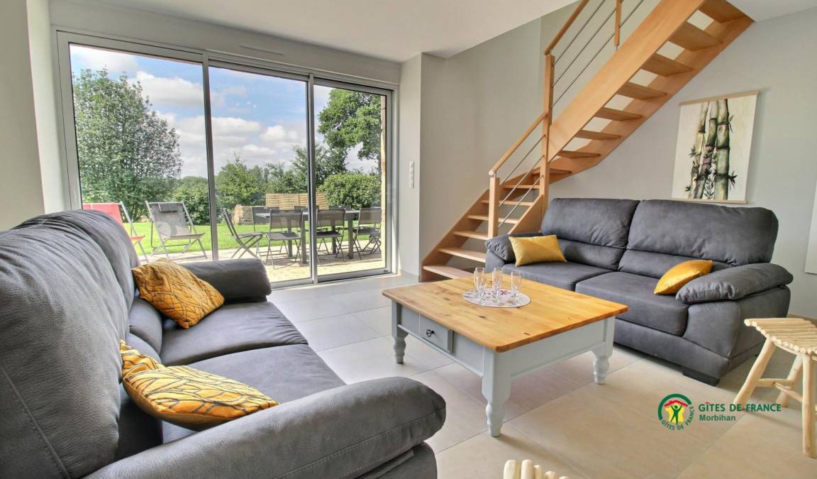 Pluvigner House | 120 m² Gîte ∙ 3 bedrooms ∙ 8 guests