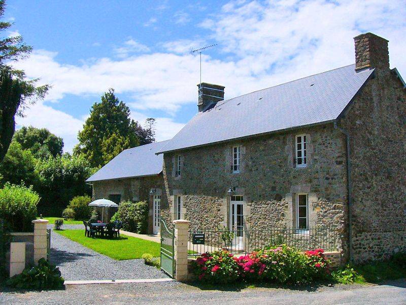 Servigny House | 120 m² Gîte ∙ 3 bedrooms ∙ 6 guests