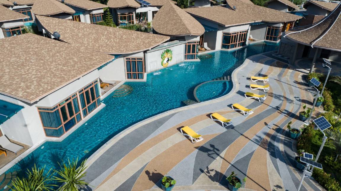 Phu Ruea Hotel | 120 m² Hotel ∙ 2 bedrooms ∙ 6 guests