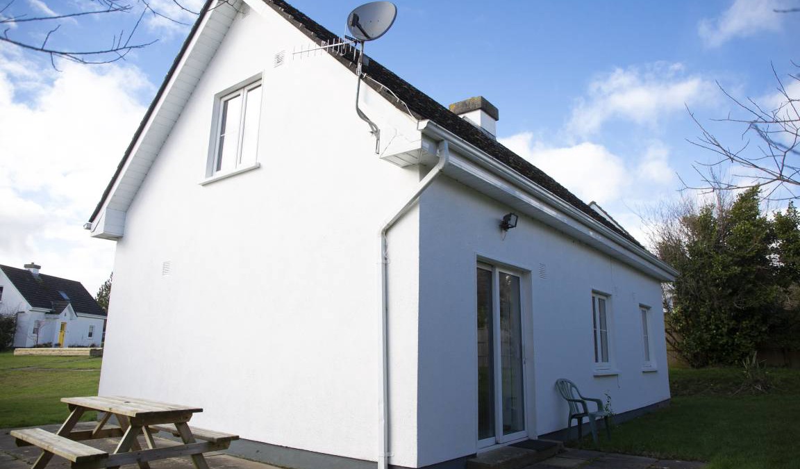 Brittas Bay House | 120 m² House ∙ 3 bedrooms ∙ 7 guests