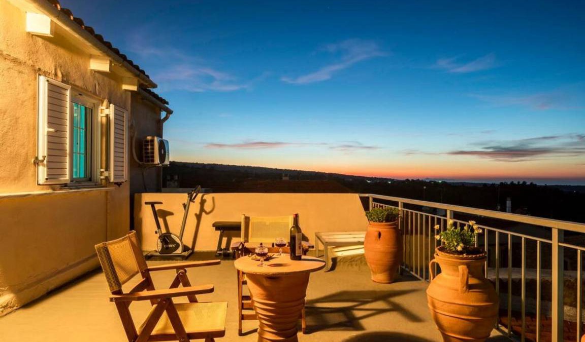 Margarites House | 120 m² House ∙ 2 bedrooms ∙ 6 guests