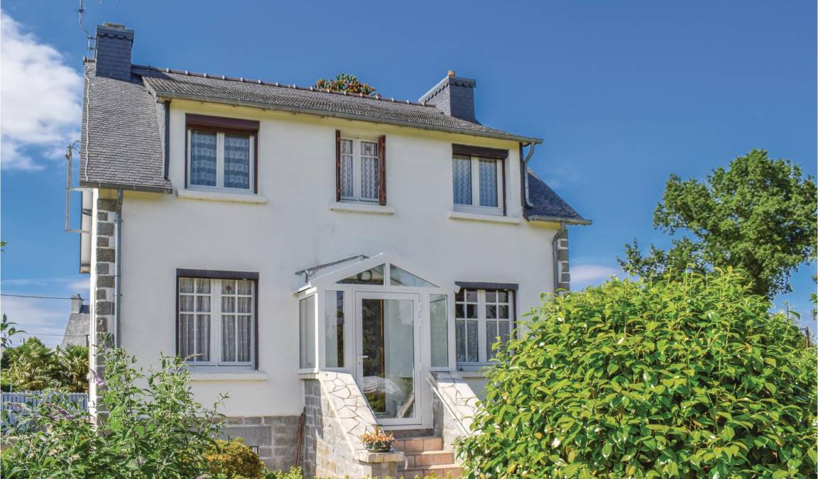 Plouaret House | 120 m² House ∙ 3 bedrooms ∙ 6 guests