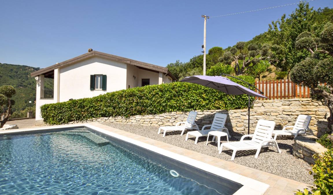 Librizzi House | 120 m² House ∙ 3 bedrooms ∙ 6 guests