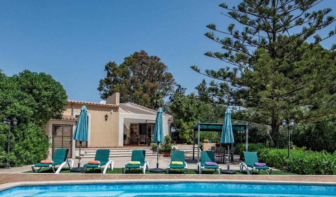 Cala Bona House | 120 m² House ∙ 4 bedrooms ∙ 8 guests