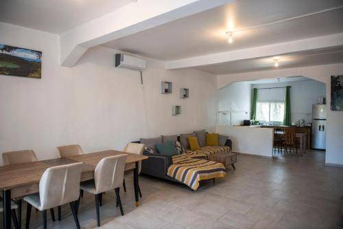 M'Tsangamouji House | 120 m² House ∙ 2 bedrooms ∙ 4 guests