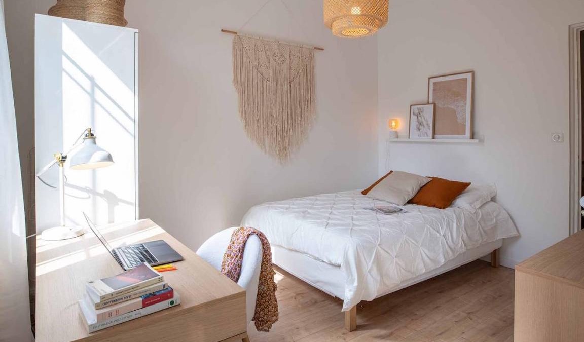 8th Arrondissement Resort | 120 m² Private room ∙ 1 bedroom ∙ 1 guest