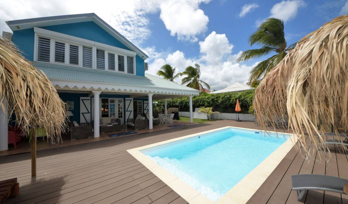 Sainte-Anne Villa | 120 m² Villa ∙ 2 bedrooms ∙ 4 guests
