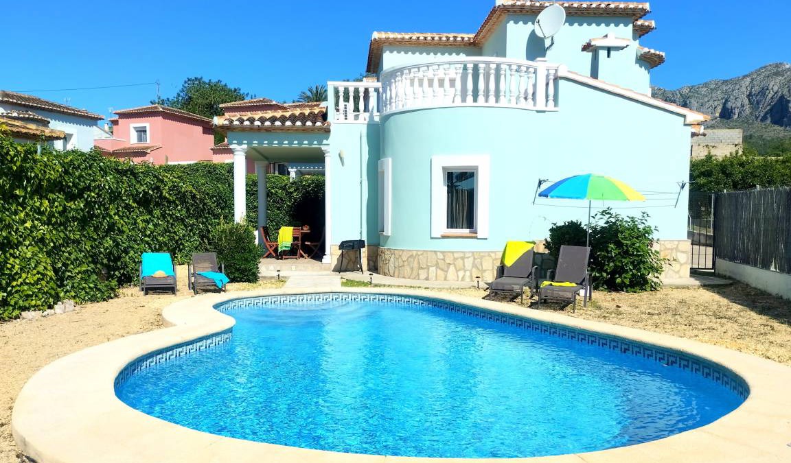 Beniarbeig Villa | 120 m² Villa ∙ 3 bedrooms ∙ 6 guests