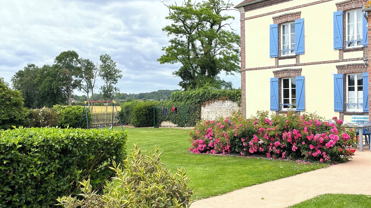 La Chapelle-Fortin Other | 120km from Paris, Perche. Heated, covered swimming pool. Ideal for families