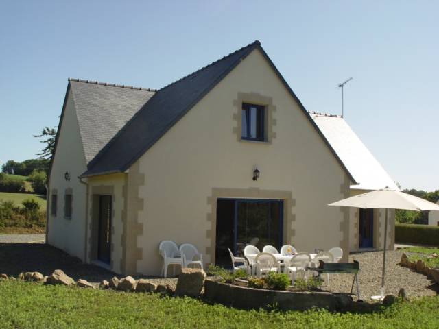 Le Mesnil-Ozenne House | 122 m² Gîte ∙ 3 bedrooms ∙ 6 guests
