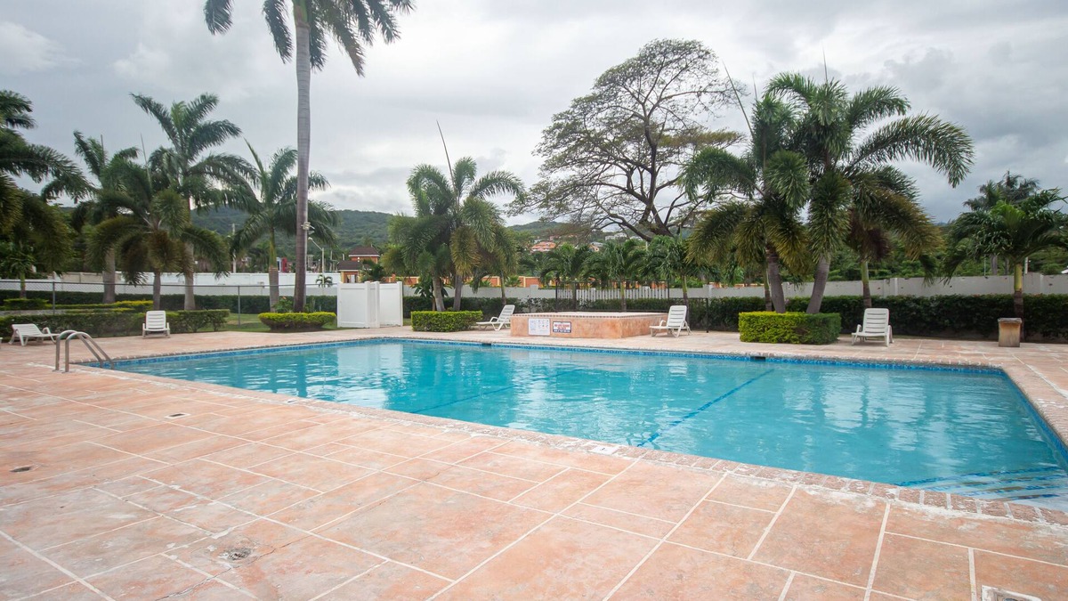 St. Ann's Bay Villa | 123 Drax Hall Country Club Villa