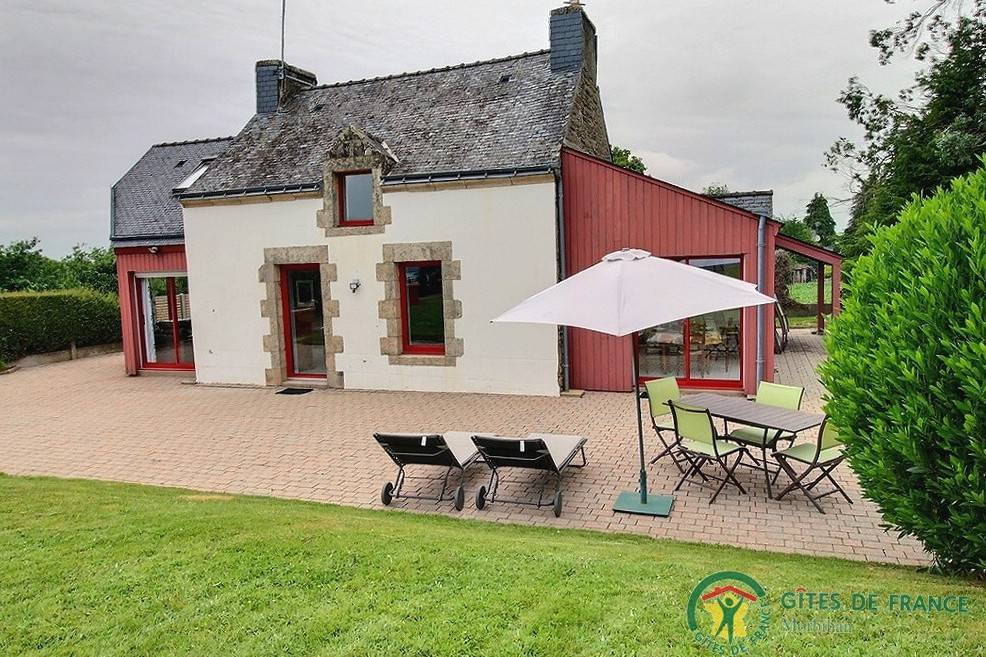 La Chapelle-Neuve House | 124 m² Gîte ∙ 2 bedrooms ∙ 4 guests