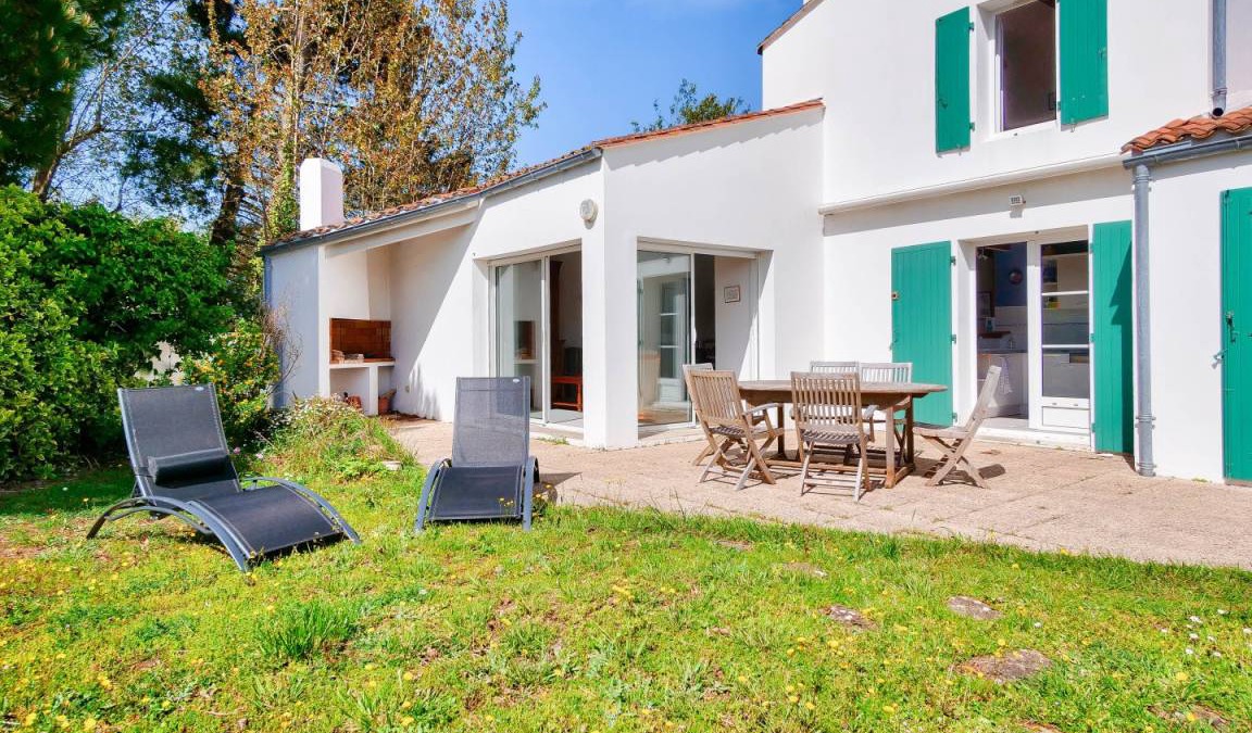 Les Portes-en-Re House | 124 m² House ∙ 3 bedrooms ∙ 9 guests