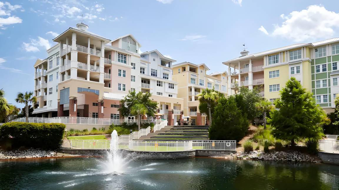 Isle of Palms Hotel | 125 m² Hotel ∙ 20 guests