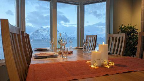 Lyngen House | 126 m² House ∙ 2 bedrooms ∙ 6 guests