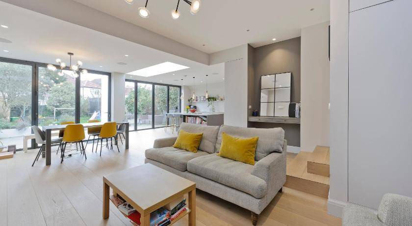 South Twickenham House | 126 m² House ∙ 8 guests