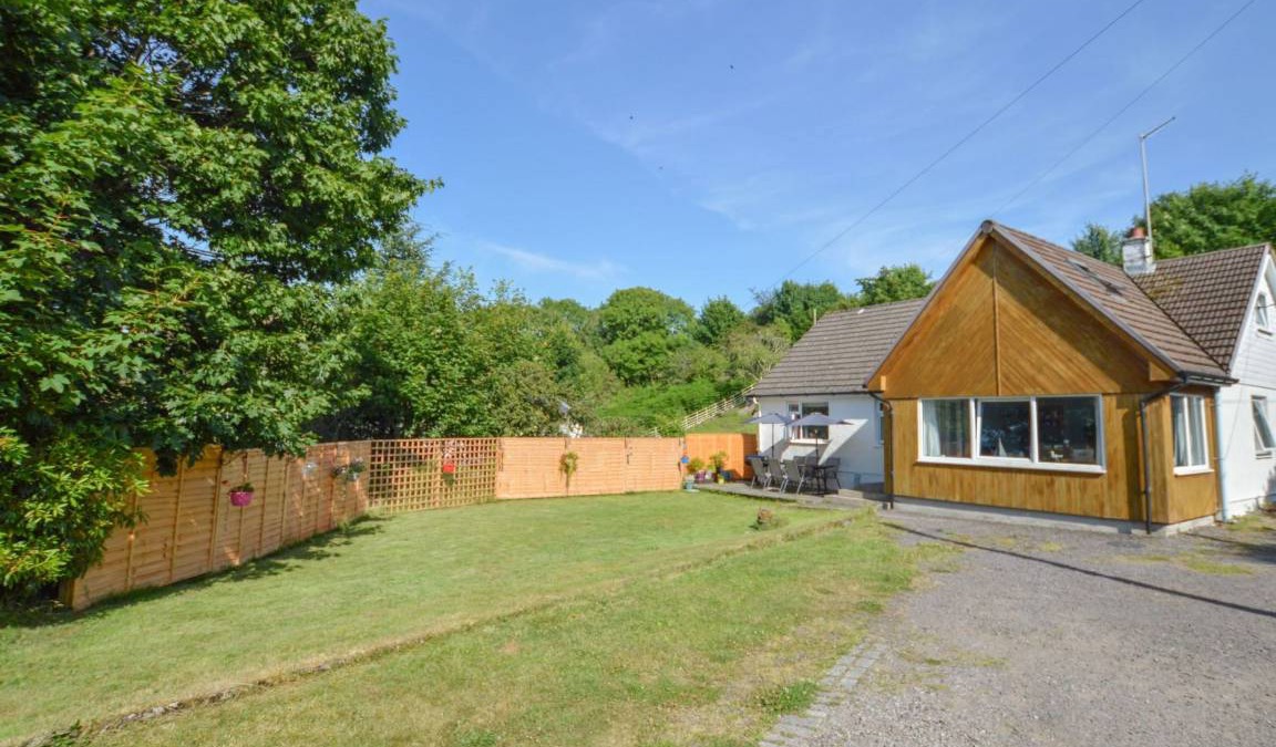 Connel House | 129 m² House ∙ 1 bedroom ∙ 8 guests