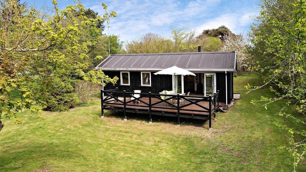Holloselund House | 1295-N Vejby - Duevej 4