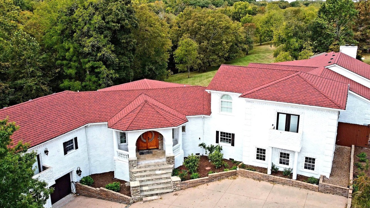 Lexington Villa | 12acre Villa right by Keeneland-Keene Creek Estate 10,000sqft