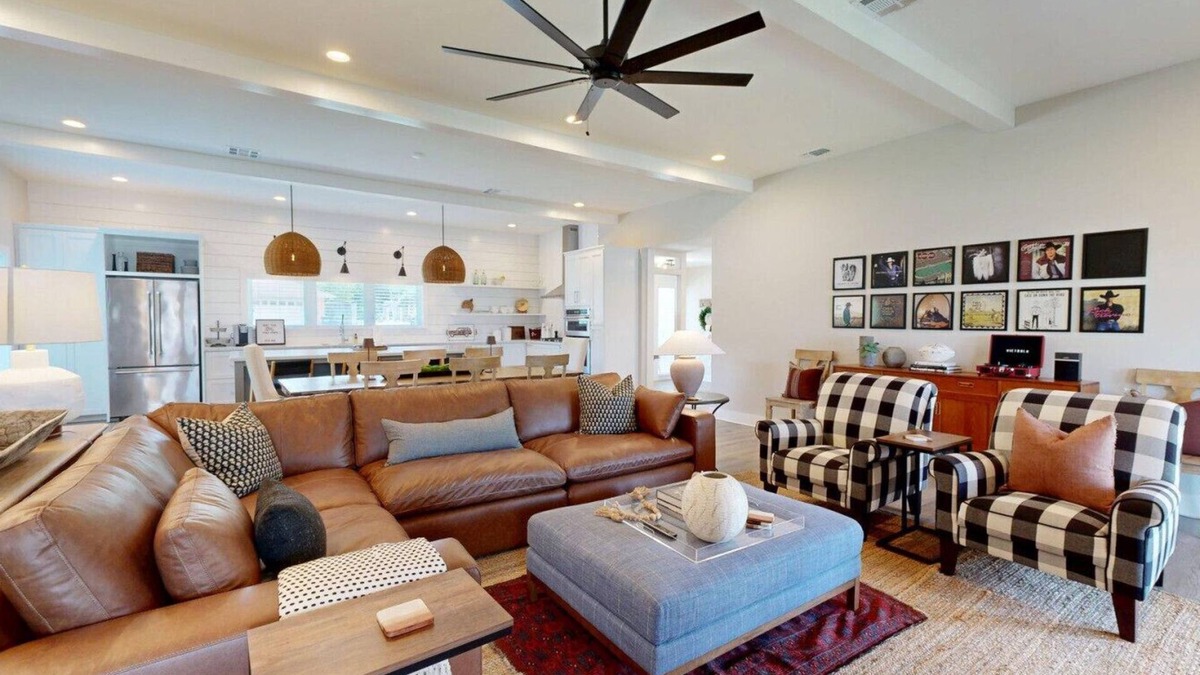 Southeast College Park Apartment | 12th Man on Dexter: 17 min Walk to Kyle