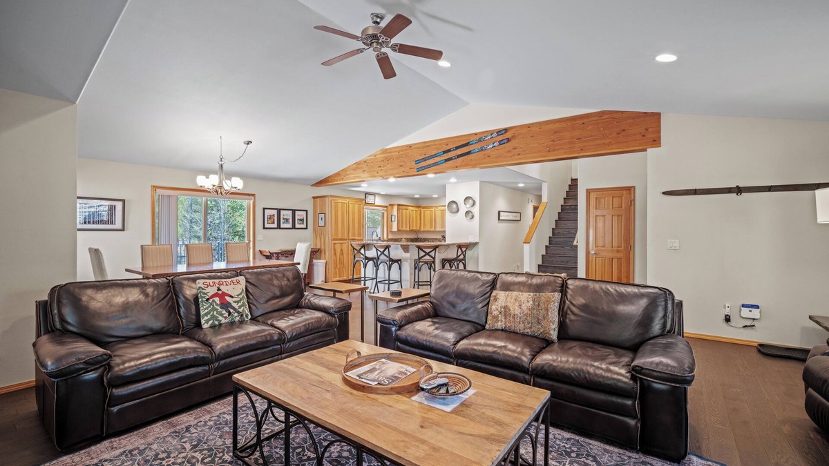 Deer Park House | 13 Dutchman | 5 BR/4.5 BA, Sleeps 11