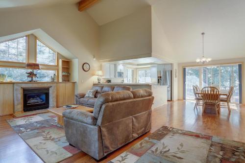 Deer Park House | 13 Ollalie