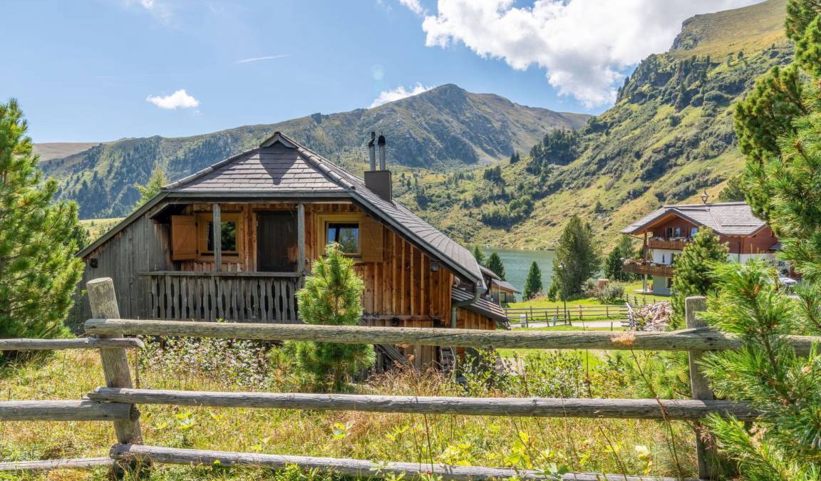 Falkert Other | 130 m² Accommodation ∙ 4 bedrooms ∙ 10 guests