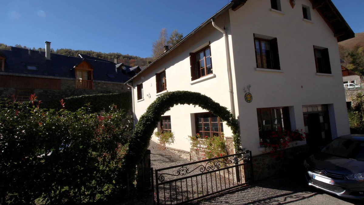 Benque-Dessous-et-Dessus House | 130 m² gîte with garden, terrace, garage, wifi - rated 3 stars and 3 épis