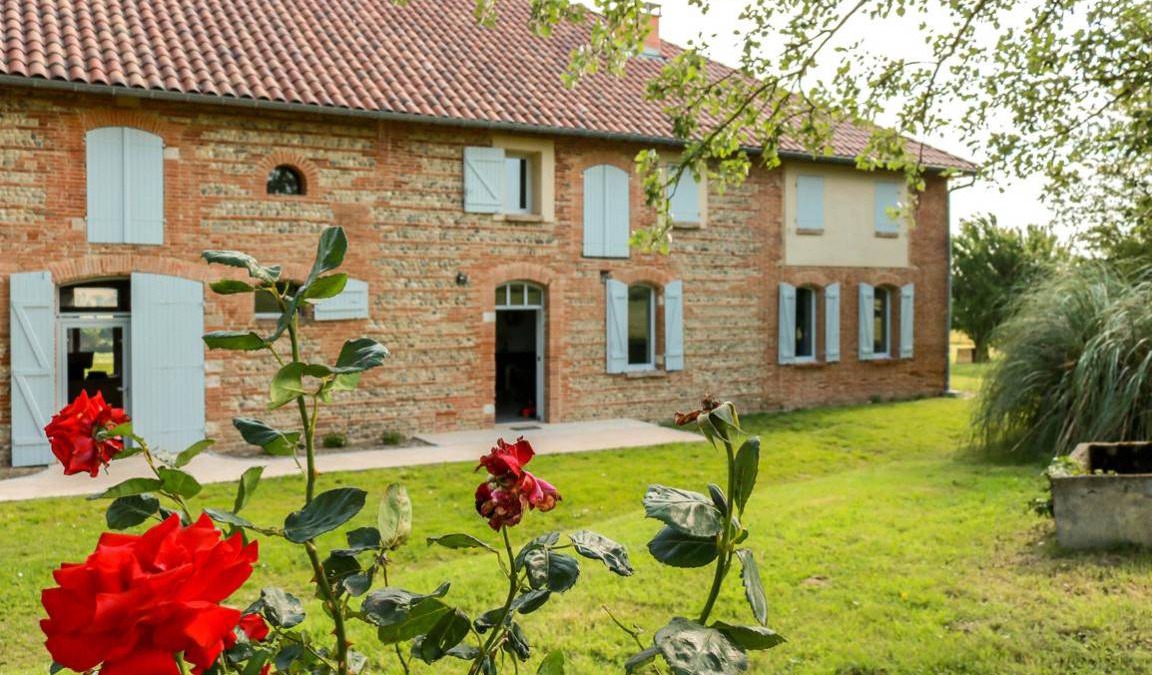 Lauzerville House | 130 m² Gîte ∙ 3 bedrooms ∙ 6 guests