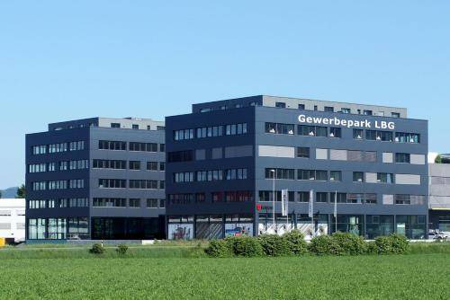 Schenkon Hotel | 130 m² Hotel ∙ 2 guests