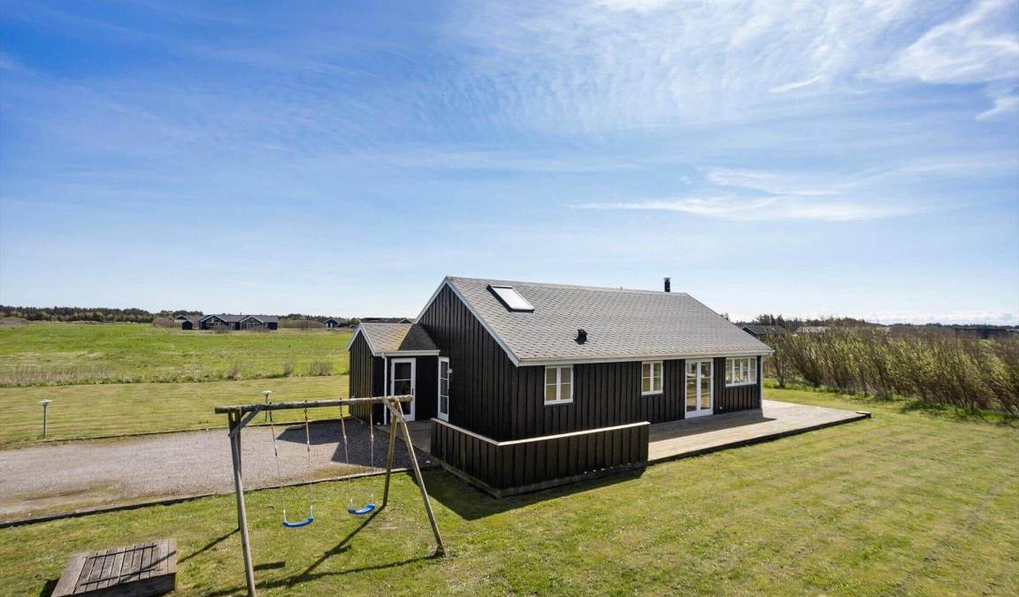 Nr. Lyngby House | 130 m² House ∙ 3 bedrooms ∙ 8 guests