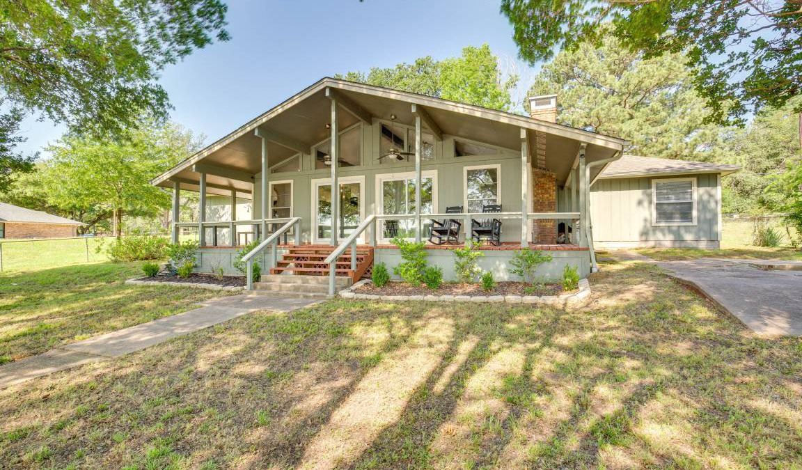 Gun Barrel City House | 130 m² House ∙ 3 bedrooms ∙ 9 guests