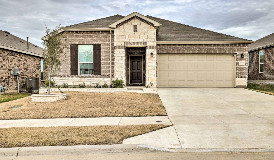 Fort Worth House | 130 m² House ∙ 2 bedrooms ∙ 5 guests