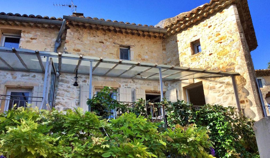 Cornillon House | 130 m² House ∙ 3 bedrooms ∙ 6 guests