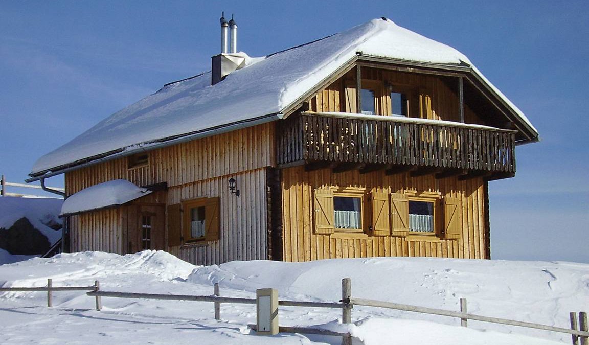 Falkert House | 130 m² House ∙ 4 bedrooms ∙ 10 guests