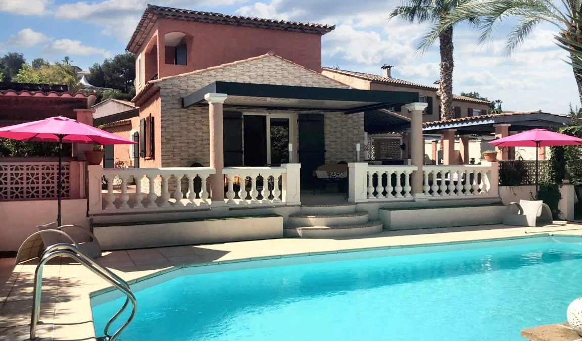 Villeneuve-Loubet Villa | 130 m² Villa ∙ 4 bedrooms ∙ 8 guests
