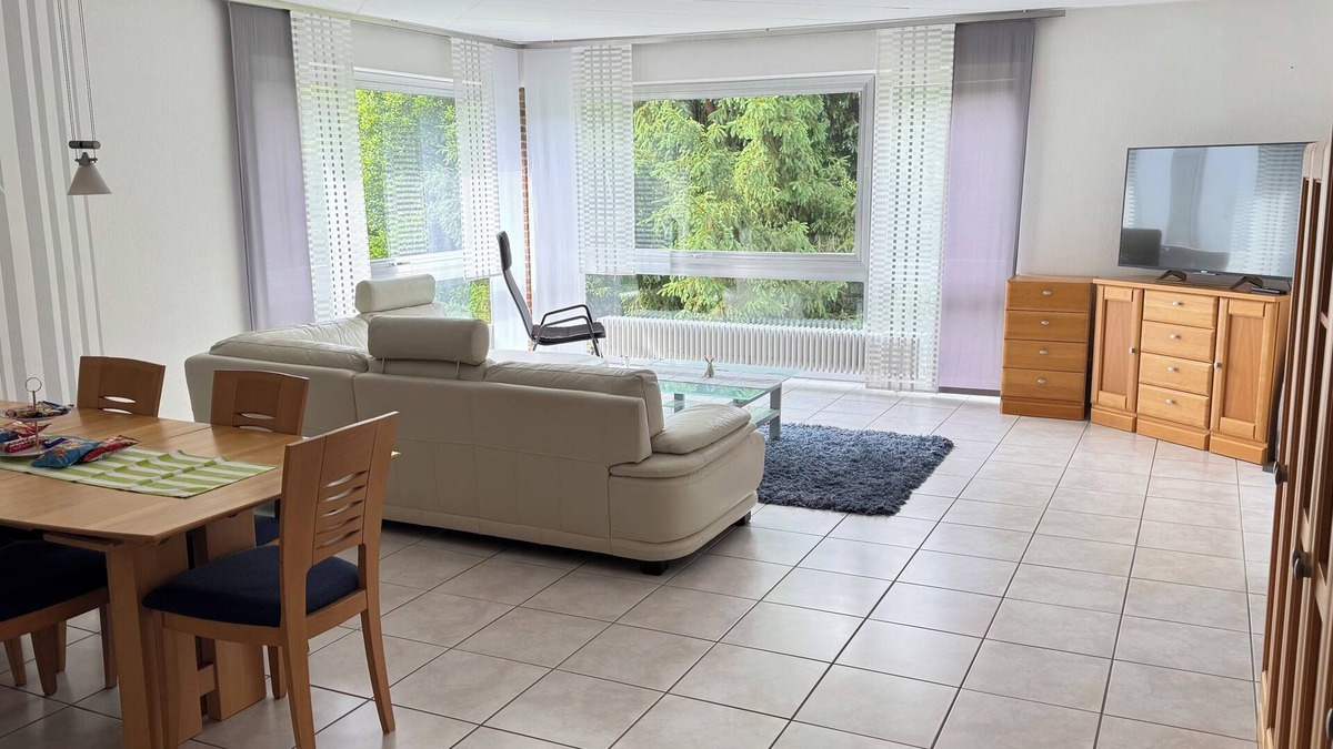 Riegelsberg Villa | 130 sqm apartment with garden and parking space