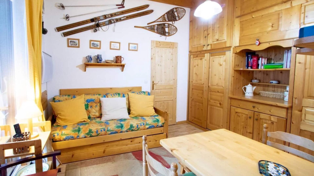 Villarodin-Bourget Apartment | 130m from ski slopes, 4th floor, balcony, parking, tv, ski locker, 35m², La Norma