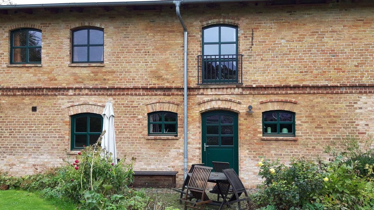 Bugewitz Apartment | 130qm große Ferienwohnung am Naturschutzgebiet, 15 Min bis zum Stettiner Haff (PKW)