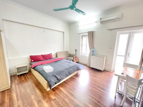 Nhat Tan Apartment | 1342 xxx