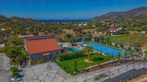 Datca Villa | 135 m² Villa ∙ 4 bedrooms ∙ 8 guests
