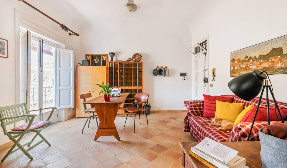 Trapani City Centre Apartment | 136 m² Apartment ∙ 2 bedrooms ∙ 5 guests