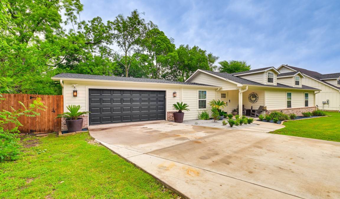 Pilot Point House | 136 m² House ∙ 3 bedrooms ∙ 9 guests