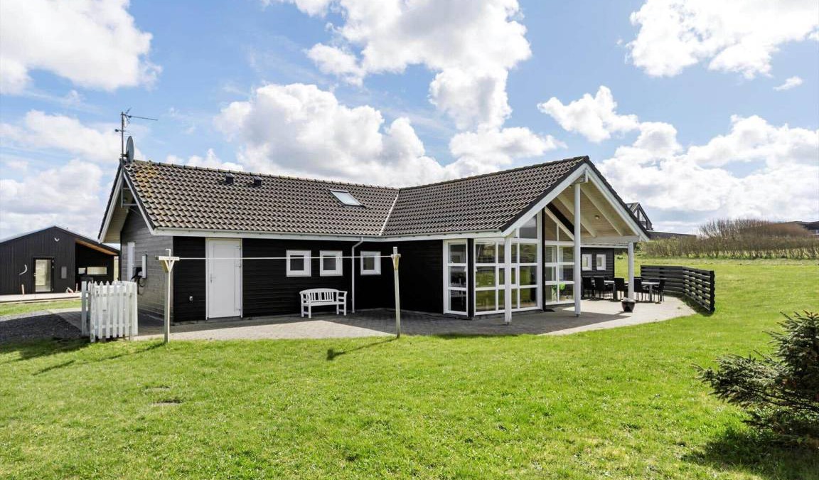 Nr. Lyngby House | 138 m² House ∙ 4 bedrooms ∙ 8 guests