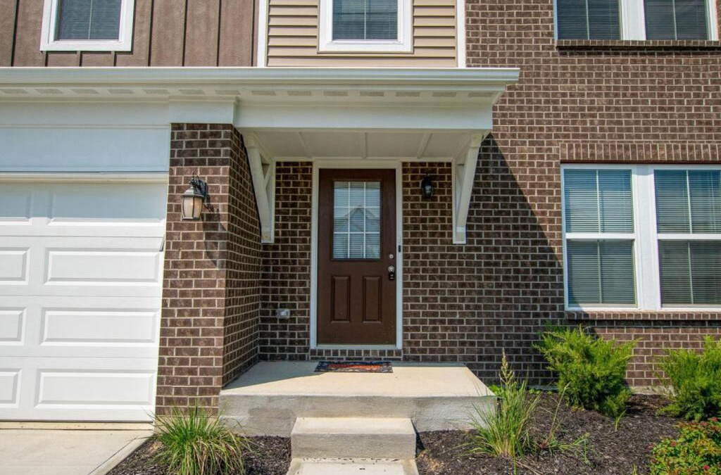 Otterbien Home House | 1392 Soaring Way Brand new construction in well-kept HOA community