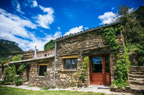Soustelle House | 13Th Century Cévennes Stone House In Nature