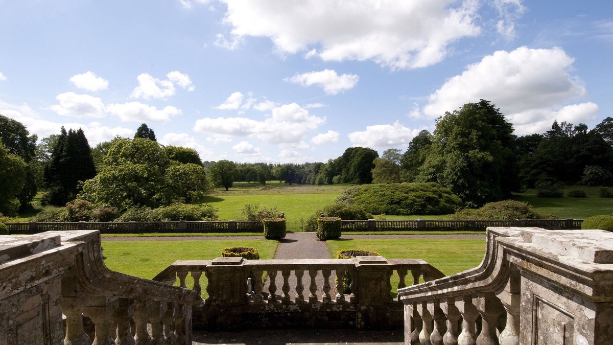 Lockerbie House | 14 Bedroom Luxury Mansion House near Lockerbie