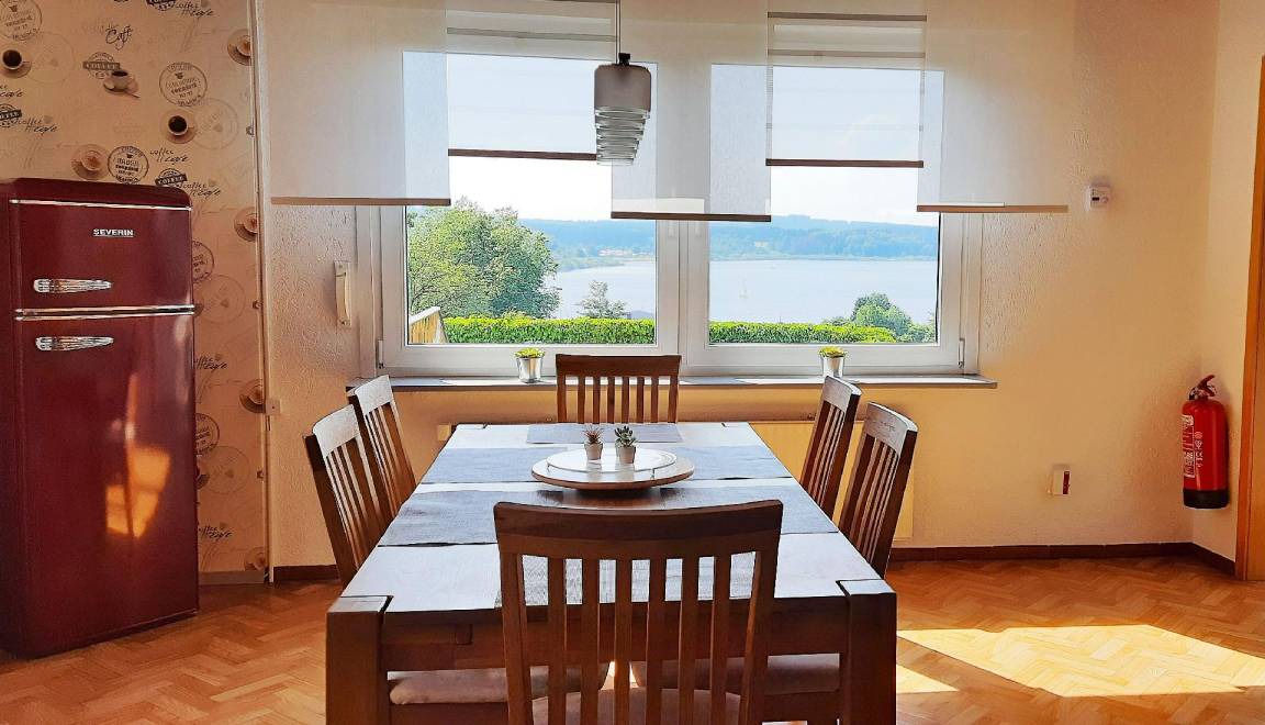 Driedorf House | 140 m² House ∙ 3 bedrooms ∙ 8 guests